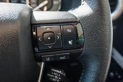 2021 Toyota Hilux SR5