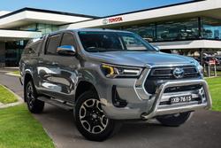 2021 Toyota Hilux SR5
