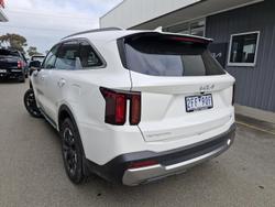2025 Kia Sorento Sport