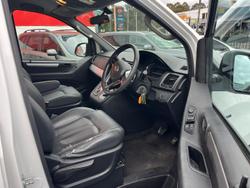 2022 LDV G10 +