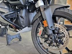2026 BMW Motorrad R 1300 GS Adventure Triple Black BLACK STORM METALLIC