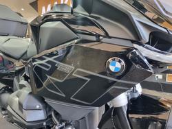 2026 BMW Motorrad R 1300 RT TRIPLE BLACK BLACK STORM METALLIC