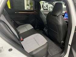 2026 Renault Scenic E-Tech techno long range No Series Pearl White