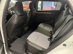 2026 Renault Scenic E-Tech techno long range No Series Pearl White