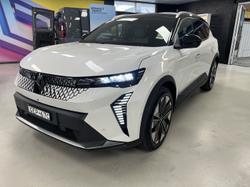 2026 Renault Scenic E-Tech techno long range No Series Pearl White