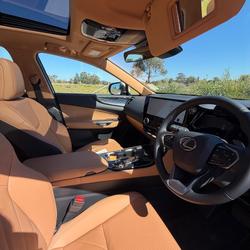 2026 Lexus NX 450h+ Luxury
