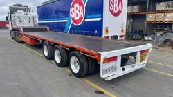 2010 Barker Drop Deck Flat