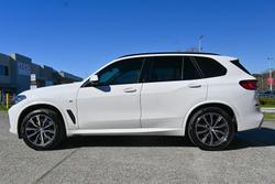 2022 BMW X5 xDrive40i M Sport