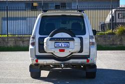 2013 Mitsubishi Pajero Exceed