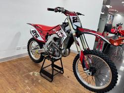 2016 Honda CRF450R RED