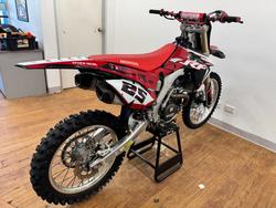 2016 Honda CRF450R RED