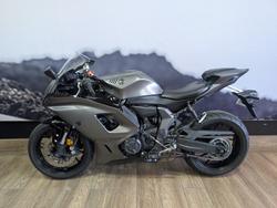 2024 Yamaha YZF-R7LA GREY