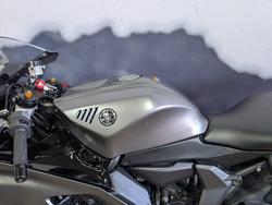 2024 Yamaha YZF-R7LA GREY