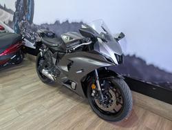 2024 Yamaha YZF-R7LA GREY