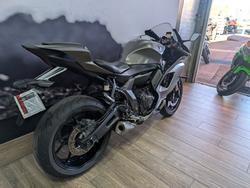 2024 Yamaha YZF-R7LA GREY