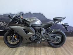 2024 Yamaha YZF-R7LA GREY