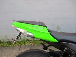 2011 Kawasaki ZX-10R (ZX1000 NINJA) GREEN