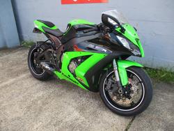 2011 Kawasaki ZX-10R (ZX1000 NINJA) GREEN