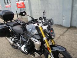 2023 BMW Motorrad R 1250 R TRIPLE BLACK BLACK