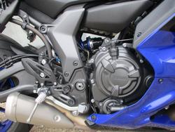 2025 YAMAHA YZF-R7LA BLUE