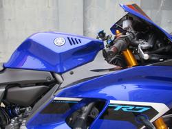 2025 YAMAHA YZF-R7LA BLUE