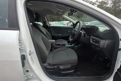 2025 Kia K4 Sport