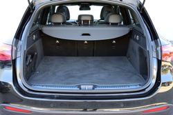 2025 Mercedes-Benz GLC-Class GLC300
