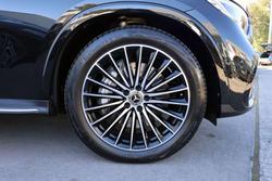 2025 Mercedes-Benz GLC-Class GLC300