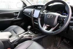 2021 Toyota Fortuner Crusade GUN156R 4X4 Dual Range Graphite