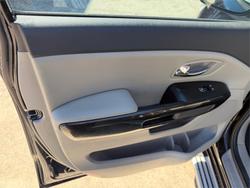 2016 KIA CARNIVAL SLi