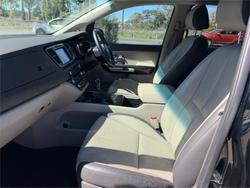 2016 KIA CARNIVAL SLi