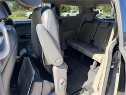 2016 KIA CARNIVAL SLi