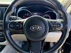 2016 KIA CARNIVAL SLi