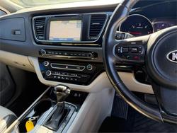 2016 KIA CARNIVAL SLi