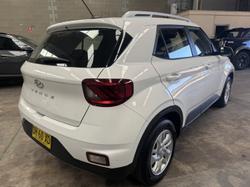 2023 Hyundai Venue (No Badge)