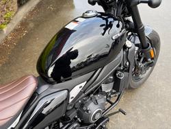 2025 CFMOTO 450 CL-C BOBBER Black