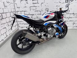 2023 BMW M 1000 R M 1000 White