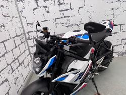 2023 BMW M 1000 R M 1000 White