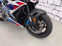 2023 BMW M 1000 R M 1000 White