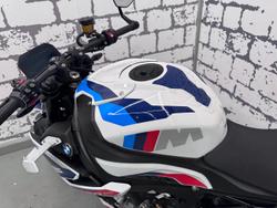 2023 BMW M 1000 R M 1000 White