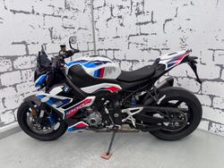 2023 BMW M 1000 R M 1000 White