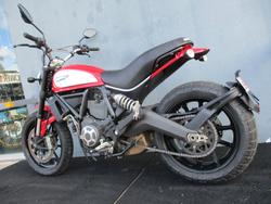 2015 DUCATI SCRAMBLER ICON RED