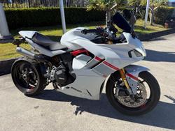 2024 Ducati SuperSport S