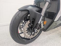 2024 DUCATI STREETFIGHTER V2 Green
