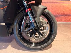2026 KTM 990 RC R RC Black