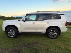 2025 Toyota Landcruiser Prado Kakadu