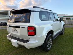2025 Toyota Landcruiser Prado Kakadu