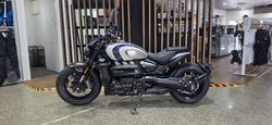 2025 Triumph ROCKET 3 R EVEL KNIEVEL SILVER