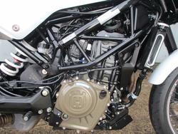 2022 HUSQVARNA VITPILEN 401 WHITE