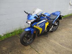 2013 Honda CBR250R BLUE